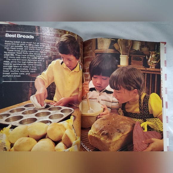 :Food network magazine sweet cookbook & better homes and gardens junior cookbook - Picture 16 of 16